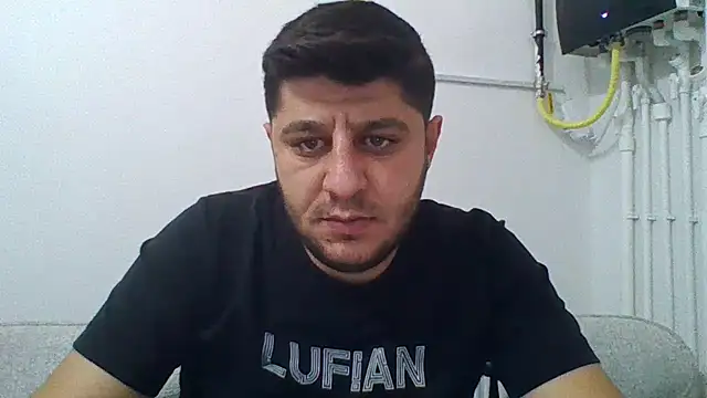 Snapshot of erkekkkadam chatting on December 29, 3:24 pm erkekkkadam online show from December 29, 3:24 pm