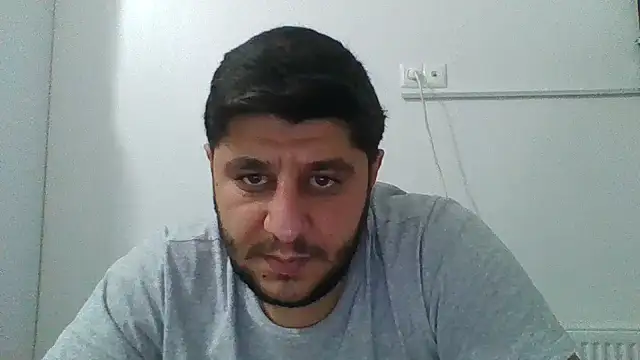 Snapshot of erkekkkadam chatting on December 4, 10:53 pm erkekkkadam online show from December 4, 10:53 pm