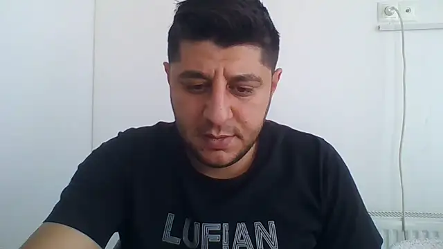 Snapshot of erkekkkadam chatting on January 28, 11:17 am erkekkkadam online show from January 28, 11:17 am