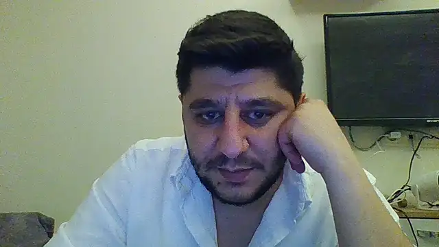 erkekkkadam online show from February 15, 4:17 pm