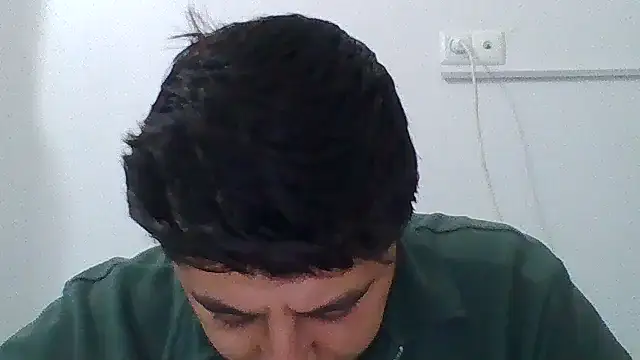 Snapshot of erkekkkadam chatting on November 1, 4:34 pm erkekkkadam online show from November 1, 4:34 pm