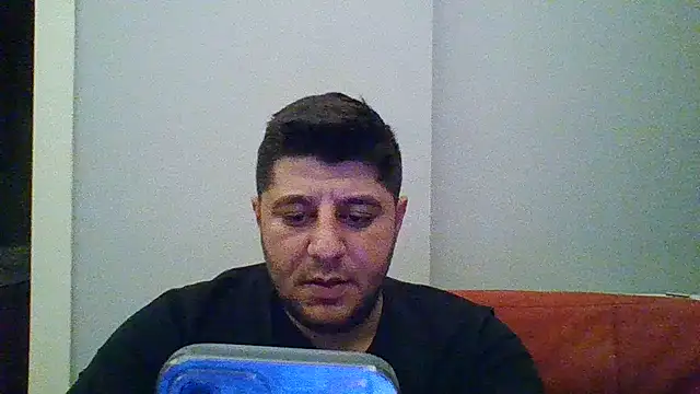 erkekkkadam online show from May 12, 6:47 pm