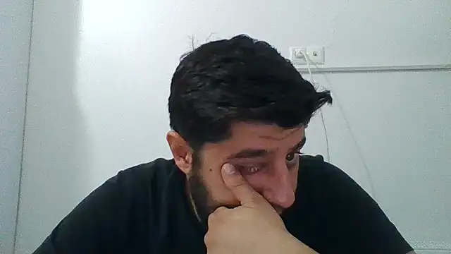 Snapshot of erkekkkadam chatting on November 7, 11:30 pm erkekkkadam online show from November 7, 11:30 pm