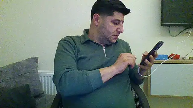 erkekkkadam online show from February 23, 4:07 pm