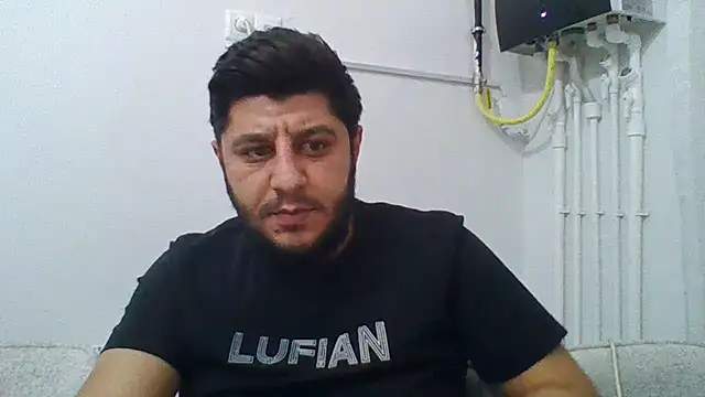 Snapshot of erkekkkadam chatting on December 22, 7:10 pm erkekkkadam online show from December 22, 7:10 pm