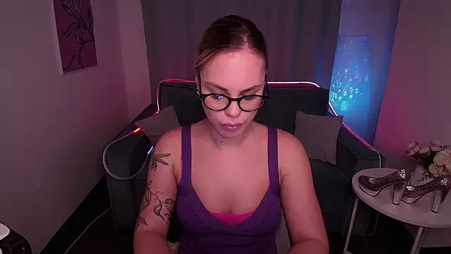 RikaRaily online show from March 19, 9:06 am