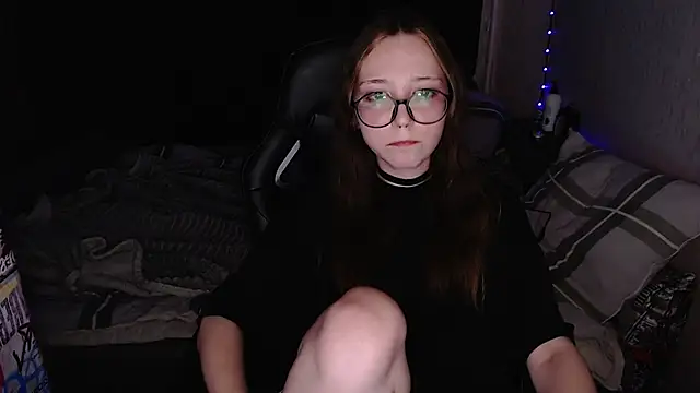 AmeliaKamishiro online show from November 10, 2:55 pm