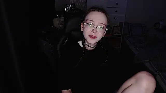 AmeliaKamishiro online show from November 17, 1:31 am