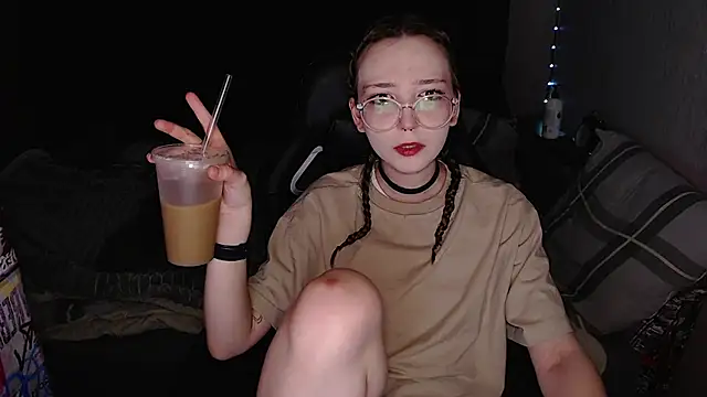 AmeliaKamishiro online show from November 14, 1:31 am