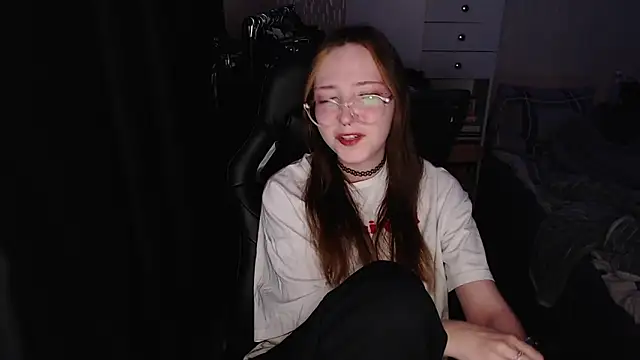 AmeliaKamishiro online show from November 29, 9:42 am