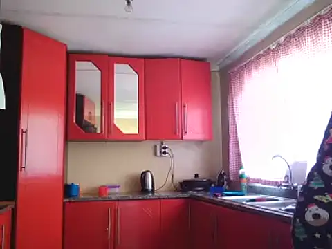 Malaika Nkosi online show from January 2, 10:05 am