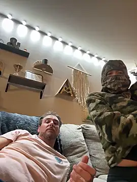 Snapshot of MnM4ever chatting on November 11, 6:52 am MnM4ever online show from November 11, 6:52 am