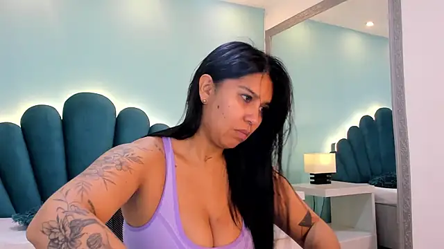 sharlott18 online show from November 11, 12:44 pm