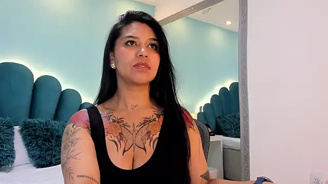 sharlott18 online show from February 18, 12:23 pm