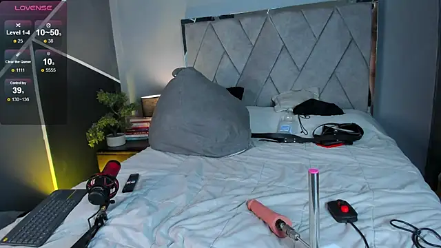 Markbrown online show from October 7, 8:54 pm