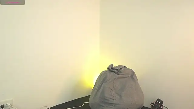 Markbrown online show from April 8, 7:59 pm