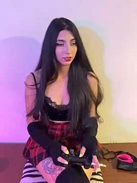 Snapshot of Felicia_smok3 chatting on November 14, 3:32 am Felicia smok3 online show from November 14, 3:32 am