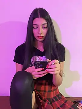 Snapshot of Felicia_smok3 chatting on January 13, 2:39 am Felicia smok3 online show from January 13, 2:39 am