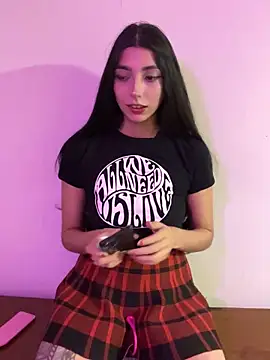 Snapshot of Felicia_smok3 chatting on March 1, 1:43 am Felicia smok3 online show from March 1, 1:43 am