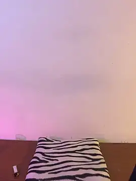 Snapshot of Felicia_smok3 chatting on October 31, 2:19 am Felicia smok3 online show from October 31, 2:19 am