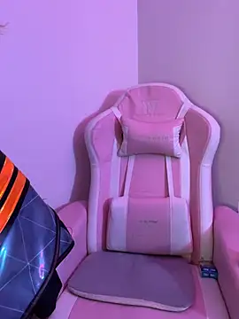 Felicia smok3 online show from April 14, 5:34 am