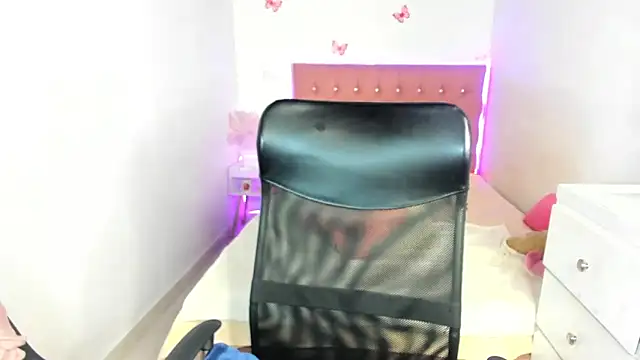 Celeste  sweetx online show from April 20, 3:02 pm