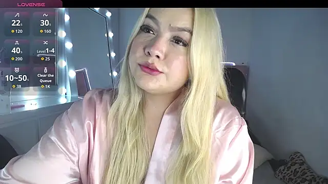 Snapshot of Celeste__sweetx chatting on October 6, 2:24 am Celeste sweetx online show from October 6, 2:24 am