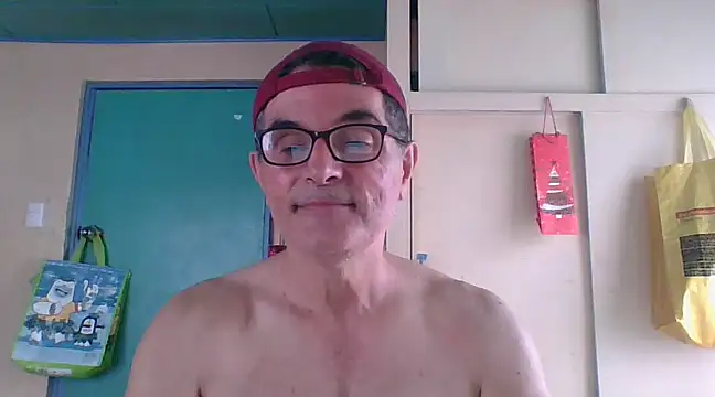 Snapshot of kavir-sebastien chatting on February 15, 5:07 pm kavir-sebastien online show from February 15, 5:07 pm