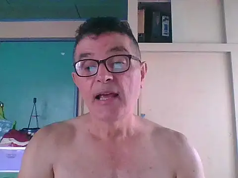 Snapshot of kavir-sebastien chatting on October 6, 2:18 pm kavir-sebastien online show from October 6, 2:18 pm