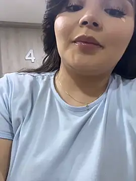 IsabellaAllen online show from April 9, 1:40 am