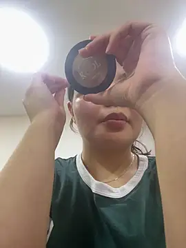 IsabellaAllen online show from March 27, 7:04 pm