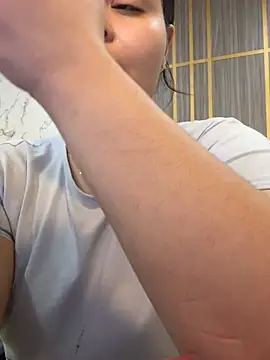 Snapshot of IsabellaAllen chatting on July 15, 11:23 pm IsabellaAllen online show from July 15, 11:23 pm