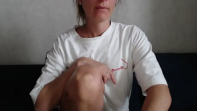 Snapshot of Jennna_Maya chatting on September 12, 9:20 am Jennna Maya online show from September 12, 9:20 am