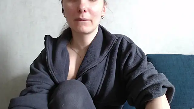 Jennna Maya online show from April 13, 9:24 am