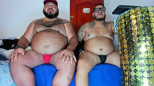 Latino bigcock online show from April 12, 6:22 pm