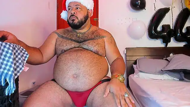 Snapshot of Latino_bigcock chatting on December 13, 8:37 pm Latino bigcock online show from December 13, 8:37 pm