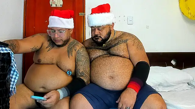 Latino bigcock online show from December 5, 1:49 am