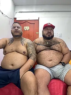 Snapshot of Latino_bigcock chatting on September 23, 4:03 pm Latino bigcock online show from September 23, 4:03 pm