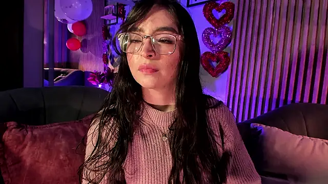 Eva Macalliter online show from February 20, 3:36 am