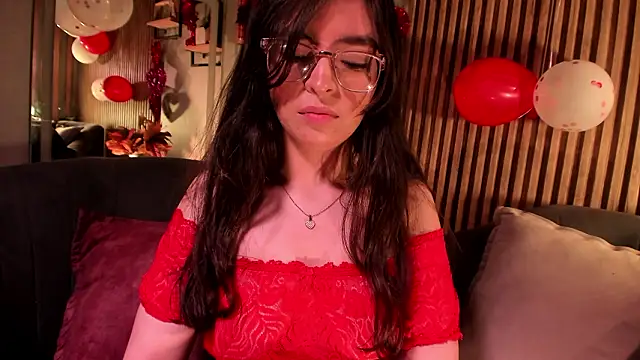 Eva Macalliter online show from February 15, 4:46 am