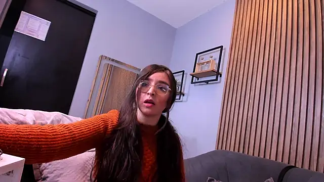 Eva Macalliter online show from October 29, 2:54 am