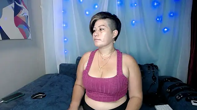 Sunny rayz  online show from April 12, 9:23 am