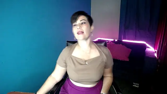 Sunny rayz  online show from June 20, 10:20 am