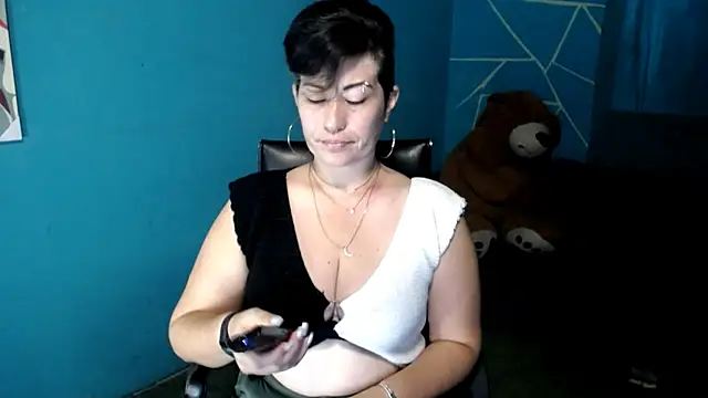 Sunny rayz  online show from July 19, 12:02 pm