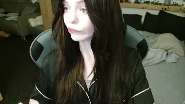 juice-peach online show from December 18, 10:13 pm