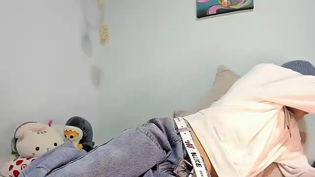 imcoltonalvin online show from January 25, 12:59 am