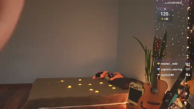 bananya kitty online show from December 5, 3:42 am