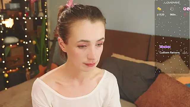 bananya kitty online show from April 16, 12:50 pm