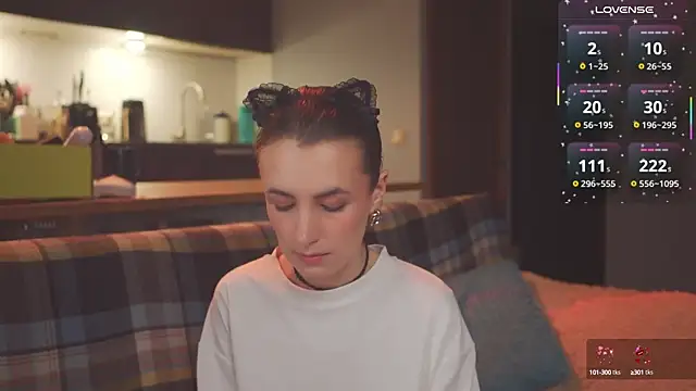 bananya kitty online show from February 28, 7:25 pm