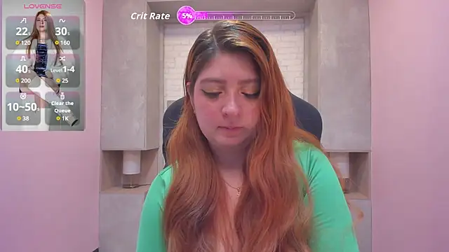 Snapshot of tinaclark_ chatting on July 18, 5:43 pm tinaclark online show from July 18, 5:43 pm